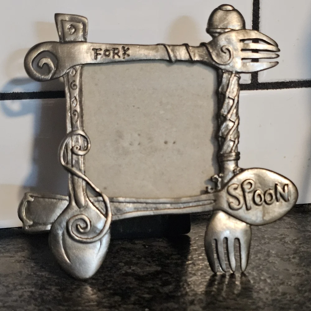 Pier 1‎ Imports Vintage Pewter Picture Photo Frame Kitchen Maximalist Bold 3x3